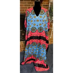 VTG Kaftan Bold Pink, Blue, Black Trim MuuMuu Housedress  VOLUP